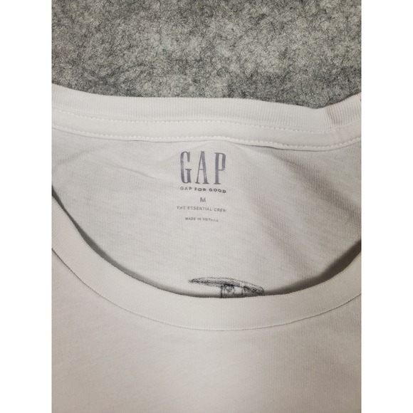 GAP Men's Medium White Essential Crew Shirt Surf Theme Short Sleeve Gap For Good - Picture 3 of 8